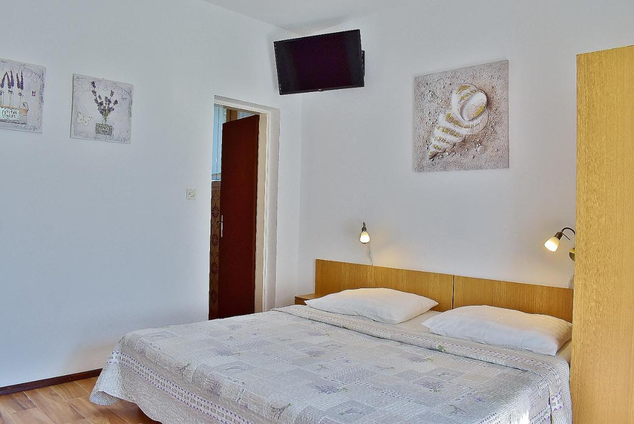 Apartments Zenko Rab Town Kültér fotó