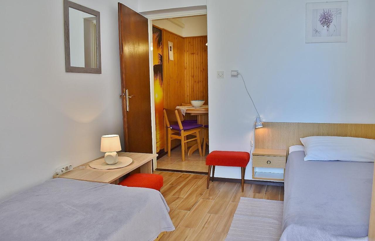 Apartments Zenko Rab Town Kültér fotó