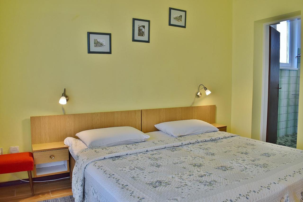 Apartments Zenko Rab Town Kültér fotó